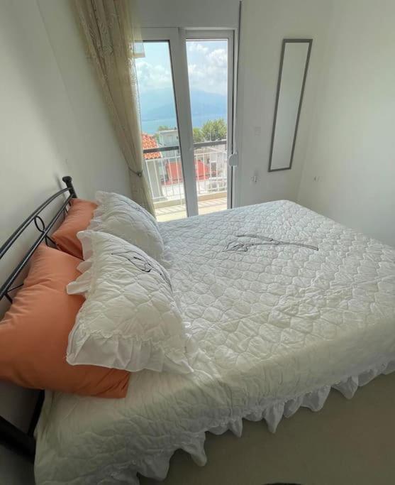 Διαμέρισμα Στη Ναύπακτο Nafpaktos Esterno foto